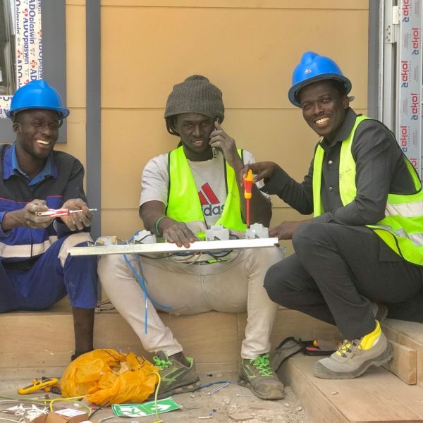 e19ec2a1-fc81-4efe-869c-1e376d762961